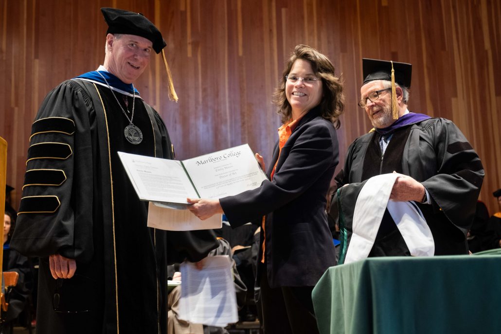 Melany Mason receives degree